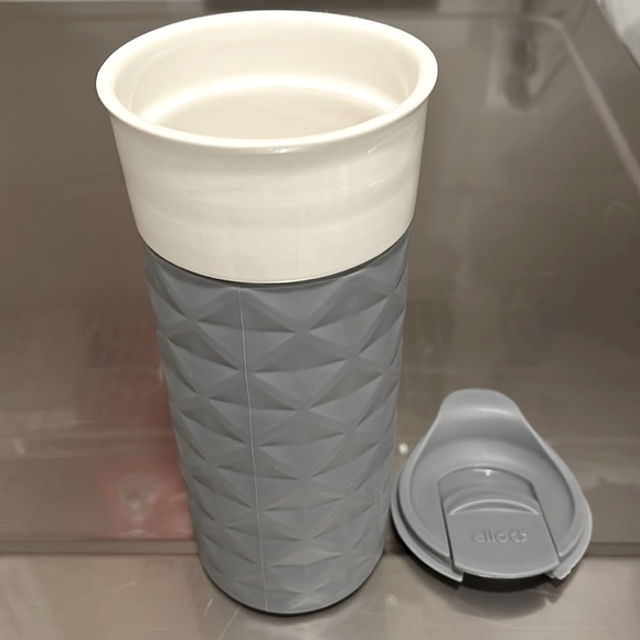 Ello Ogden Ceramic Travel Mug with Splash-Resistant Slider Lid and Protective - Picture 5 of 7